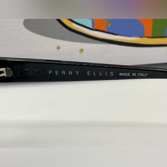 Authentic Perry Ellis Sunglasses - Picture 5 of 14
